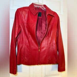 Avanti NY Small Woman’s Red  Leather Moto Jacket Soft Collared Vintage 90’s Y2K